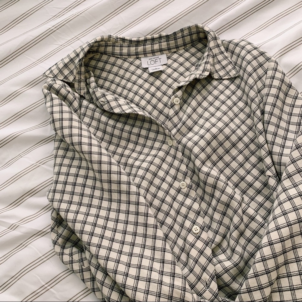 Minimalist Plaid Button Up [M]